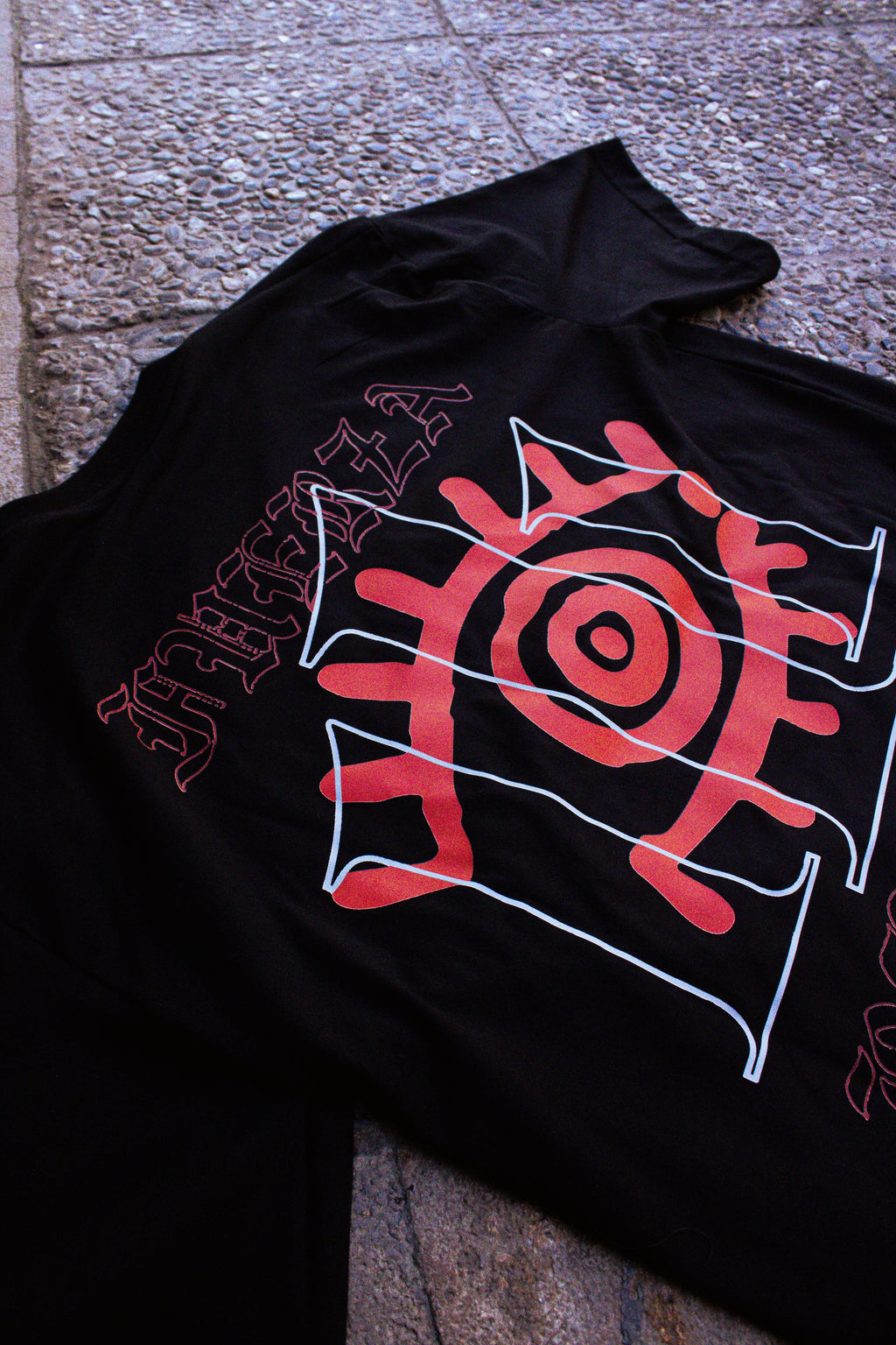 Polera "Red Eye" – Fuerza Regida