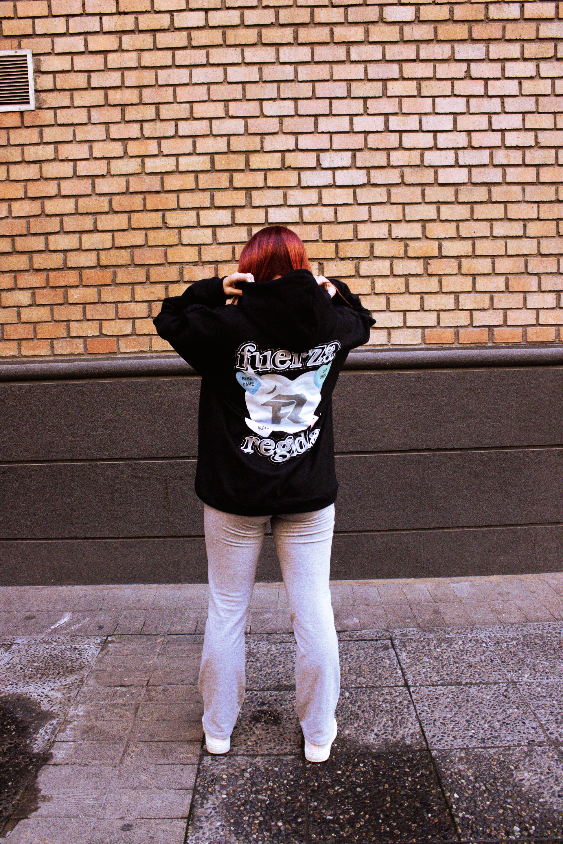 Hoodie "Grey Heart" – Fuerza Regida